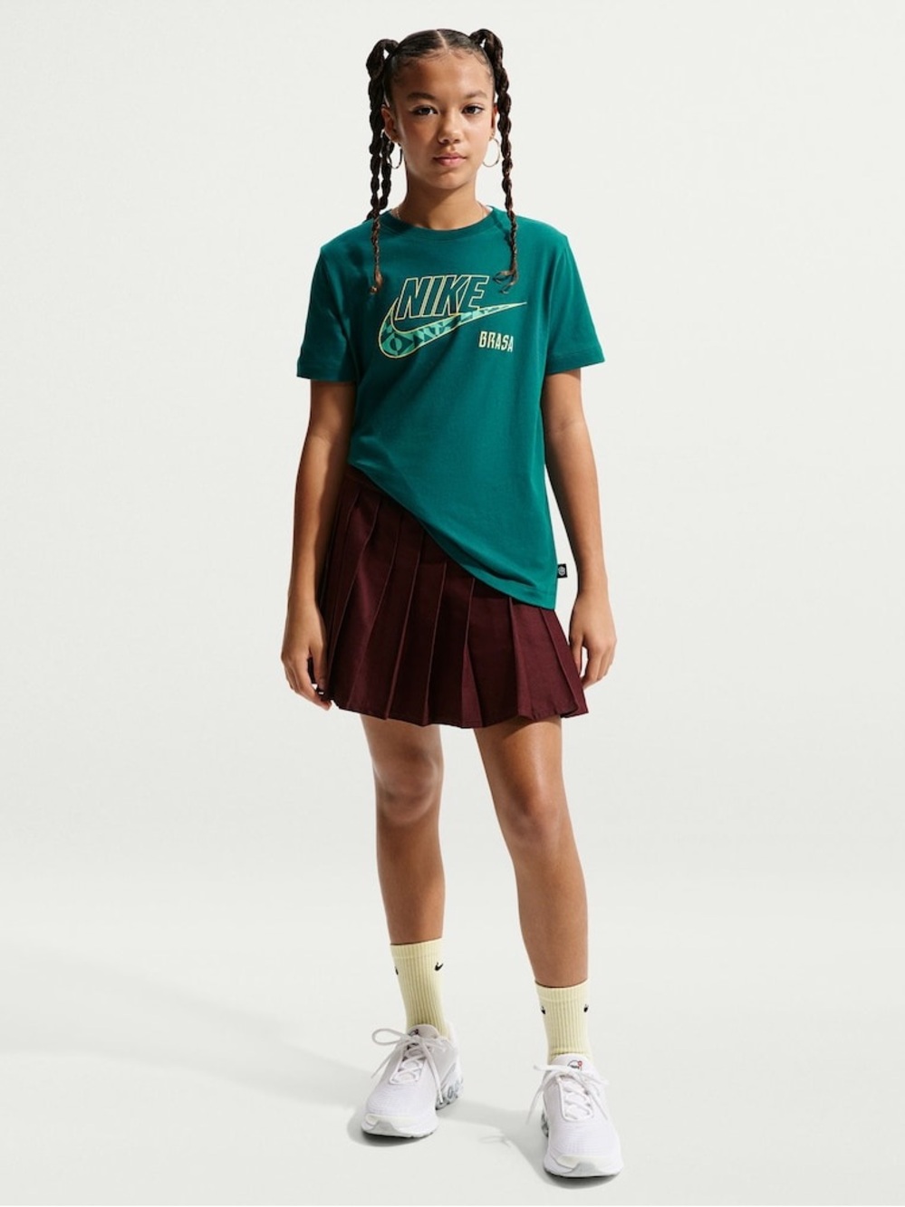 Nike Green Brazil World Cup 2026 Soccer Futura T-Shirt (NEW W TAGS), Unisex